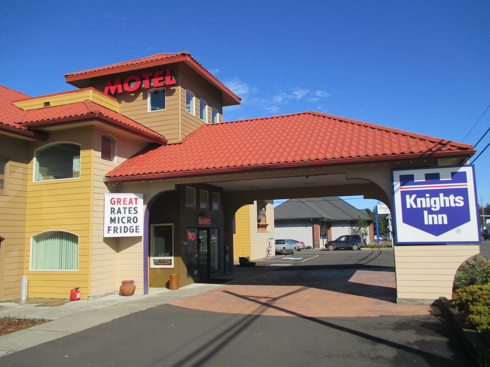 Newport Inn By Oyo - Hwy 101 Eksteriør bilde